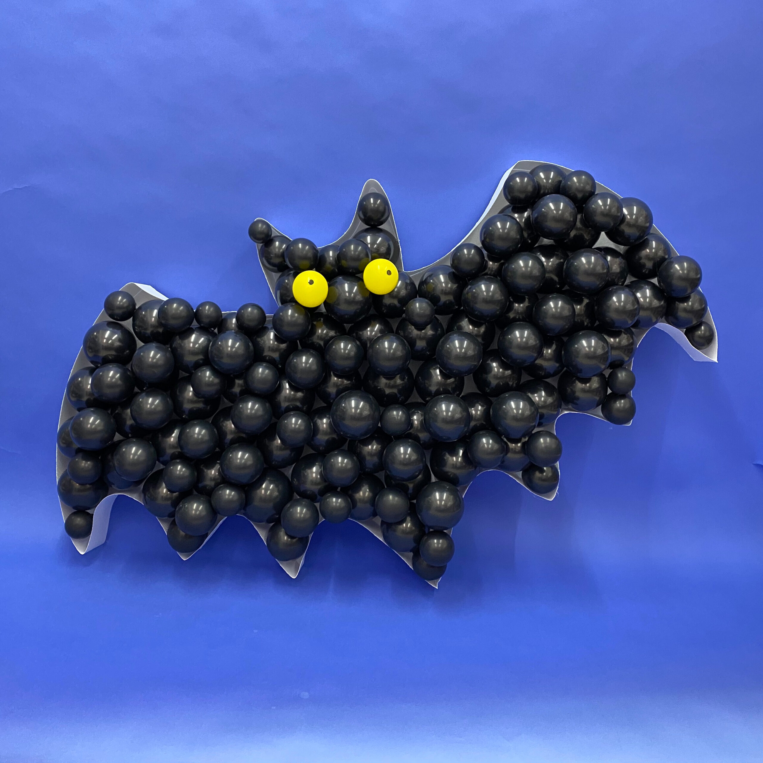 Bat - 100 cm height - Image 2