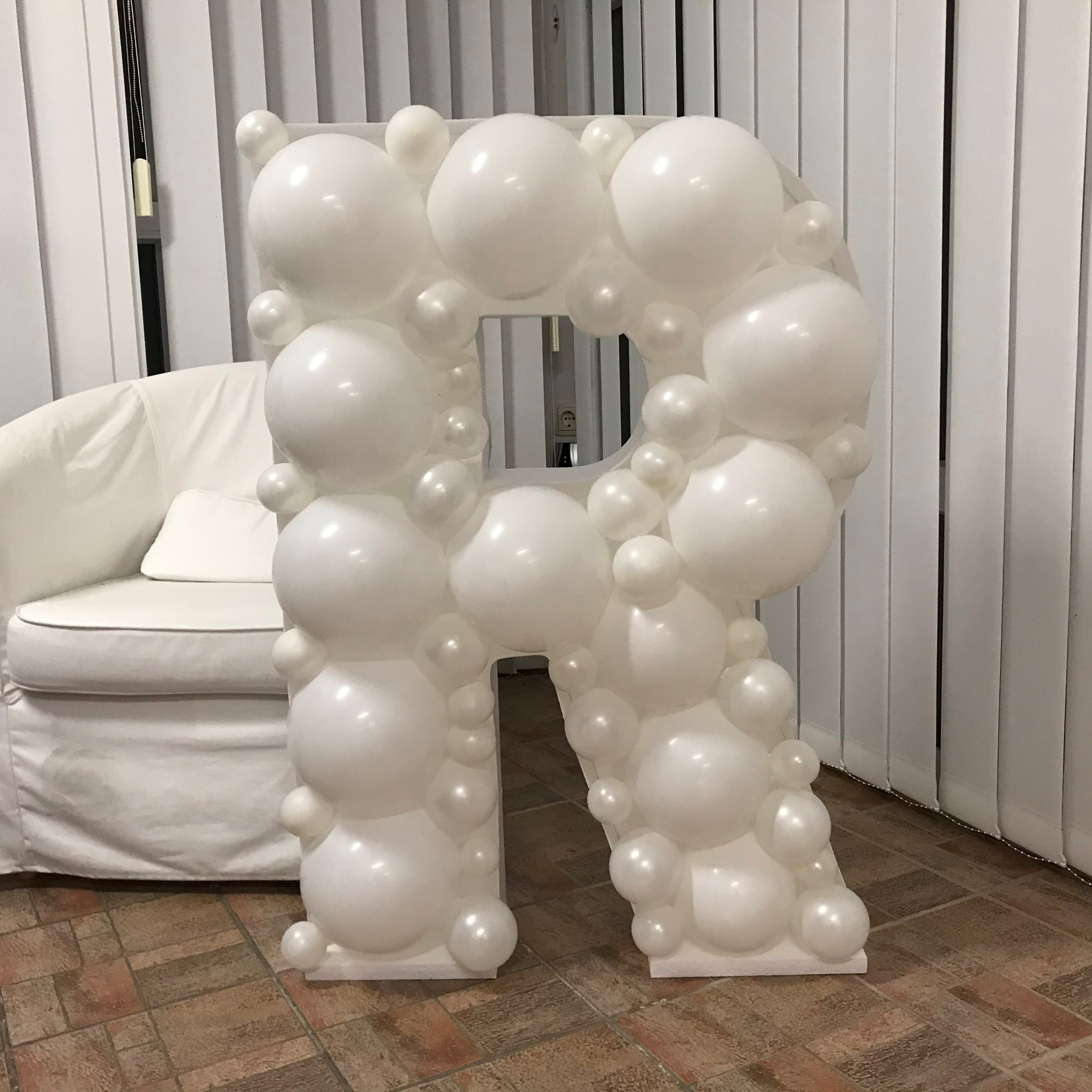 Letra R – 100 cm de alto - Imagen 2