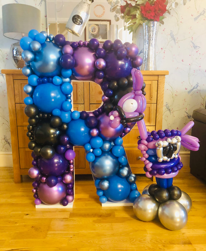 Balloon mosaic birthday decoration, Nikoloon Frames best design awards, fort nite